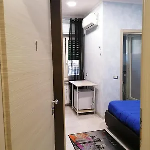Maison Nicolì , Roma Italia