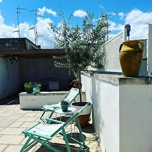 Beddhra Mia , Lecce Italia